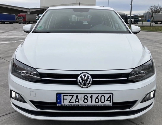 Volkswagen Polo cena 48900 przebieg: 210000, rok produkcji 2019 z Rymanów małe 211